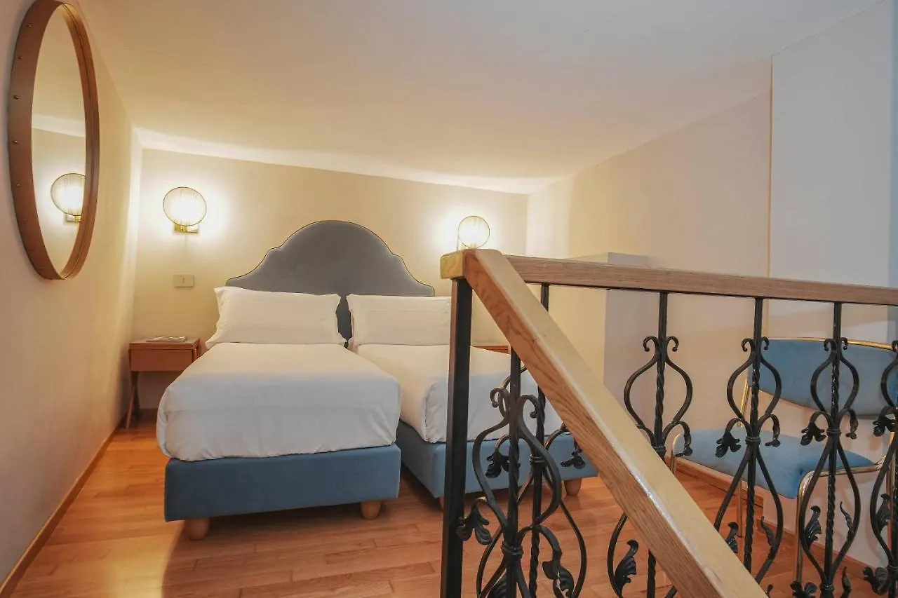 ***  Hotel City Palazzo Dei Cardinali Rome Italy